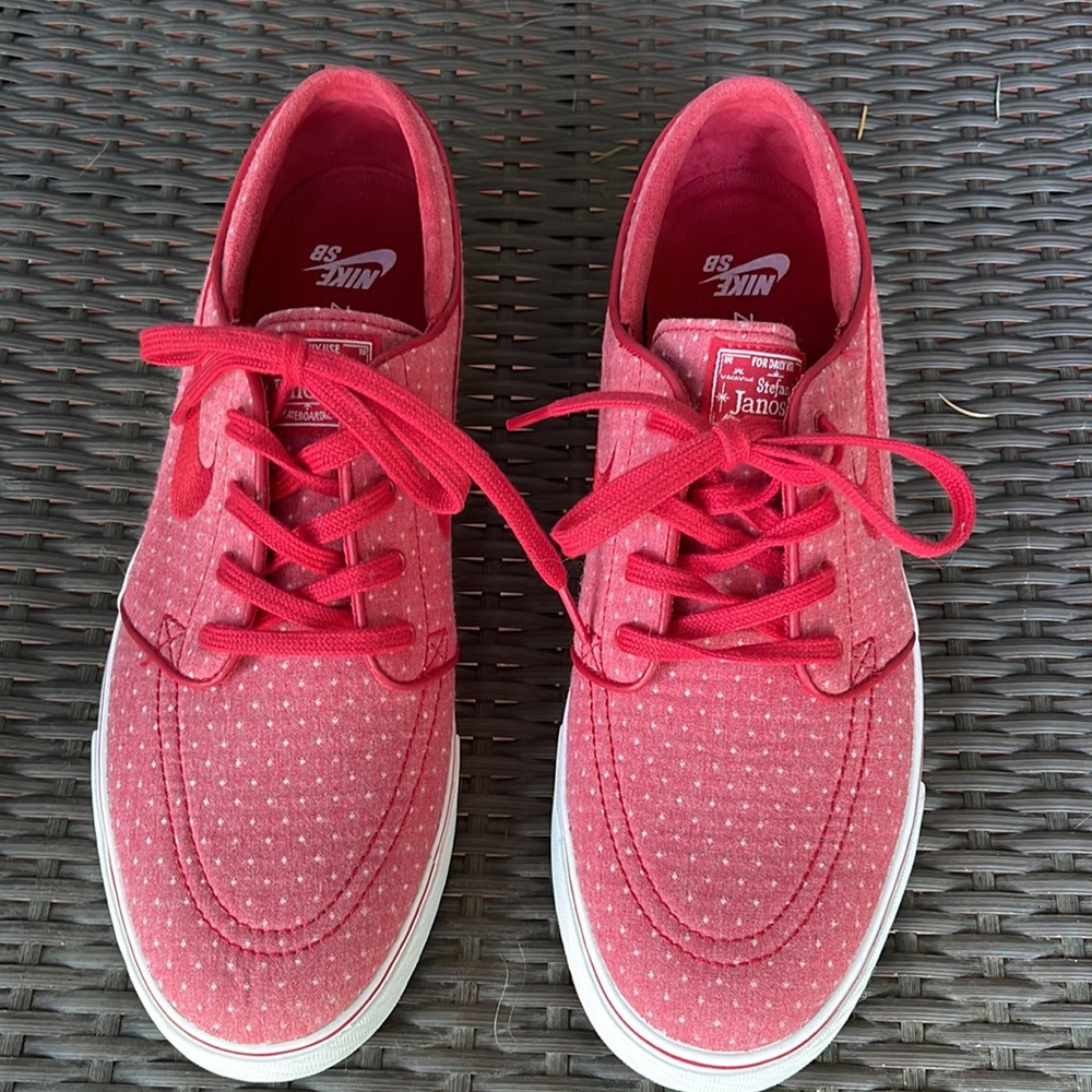 NIKE SB Red Polka Dot Stefan Janoski 11 mens 45 EUR Skateboarding Shoe - Picture 8 of 14